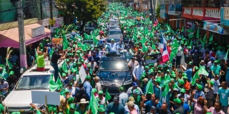 JCE intima FP por «propaganda política anticipada» en marcha