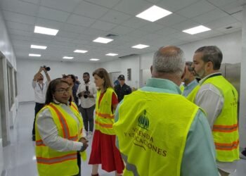 Vicepresidenta Raquel Peña encabeza agenda de trabajo en Dajabón y supervisa avances del nuevo hospital Ramón Matías mella