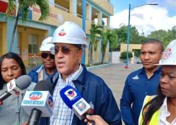 Remozamientos de Escuelas avanzan de manera acelerada en el Gran Santo Domingo dentro del Plan «Navidad en las Aulas 24/7»