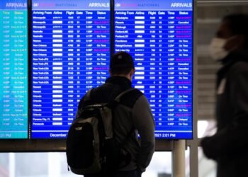 Unos 2,100 vuelos cancelados este sábado en Estados Unidos