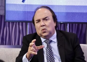 Advierte una maniobra política entre Danilo y sectores del PRM