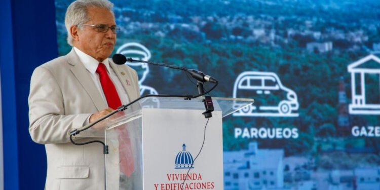 Resalta apoyo «decidido» del Presidente Abinader a la salud