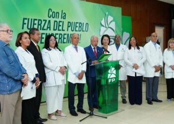 FP revela SENASA acumula una deuda de RD$10 mil millones