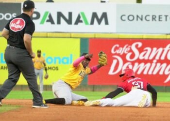 Águilas y Toros jugarán partido para definir equipo irá a la final