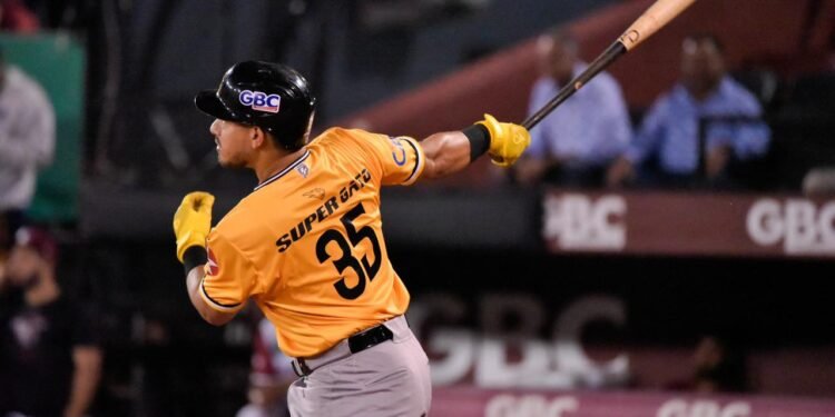 Las Águilas suman importante triunfo frente a los Gigantes