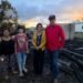 Gobernadora Severina Gil y Alcalde de Cañongo Tony Morel , ofrecen rápida respuesta a joven que lo perdió todo en voraz incendio