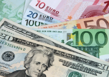 Dólar subió 13 centavos en RD; este viernes se vendía a $63.11