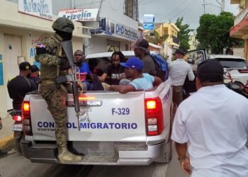 DGM detiene 1,031 haitianos indocumentados y deporta 59
