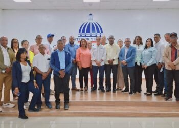 Infraestructura Escolar reanuda trabajos de construcción para terminación de escuela tras más de 15 años paralizada en Yaque, San Juan