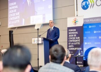 Abinader Reitera en París compromiso de seguir lucha contra corrupción