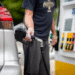 NUEVA YORK: Precio gasolina se acerca a 4 dólares por galón