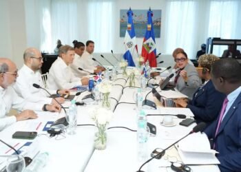 Dominicana y Haití reanudan diálogo sobre agenda bilateral