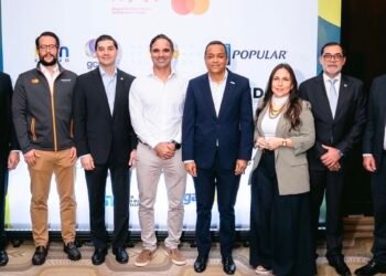 Realizan en la RD más de 400 mm transferencias electrónicas