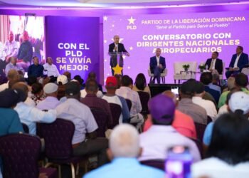 PLD: Estaremos siempre al lado mujeres y hombres del campo