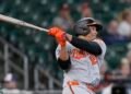 Poder dominicano da triunfo a Orioles en las Grandes Ligas