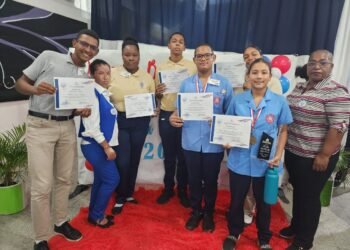 Distrito Educativo 13-04 de Dajabón Triunfa en la Tercera Etapa de las Olimpiadas Regionales de Ciencias Sociales
