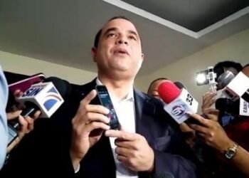 FP apoya JCE prohíba publicar encuestas fuera de precampaña