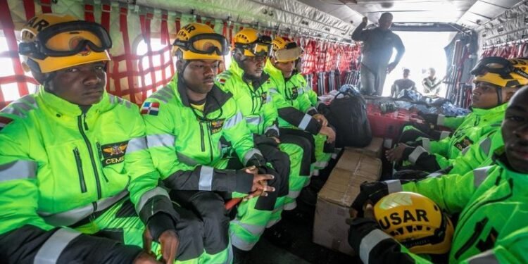 R. Dom. envía a Venezuela un nuevo contingente rescatistas