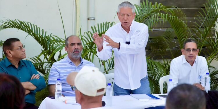 PRD insiste deuda es «pesada carga» para la población de RD