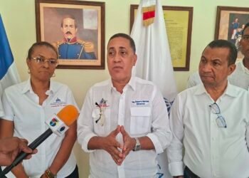 Construcción de aulas nuevas y mantenimientos correctivos de planteles escolares avanzan a buen ritmo en Samaná