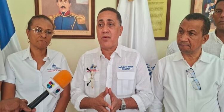 Construcción de aulas nuevas y mantenimientos correctivos de planteles escolares avanzan a buen ritmo en Samaná