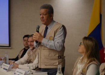 Leonel y OEA destacan jornada sin incidentes en Colombia