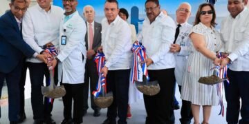 Gobierno anuncia inversión de mil millones en hospital Gautier