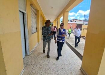 Infraestructura Escolar da toques finales a construcción de nuevo Liceo en Guayajayuco, Elías Piña para incorporarlo al nuevo año escolar