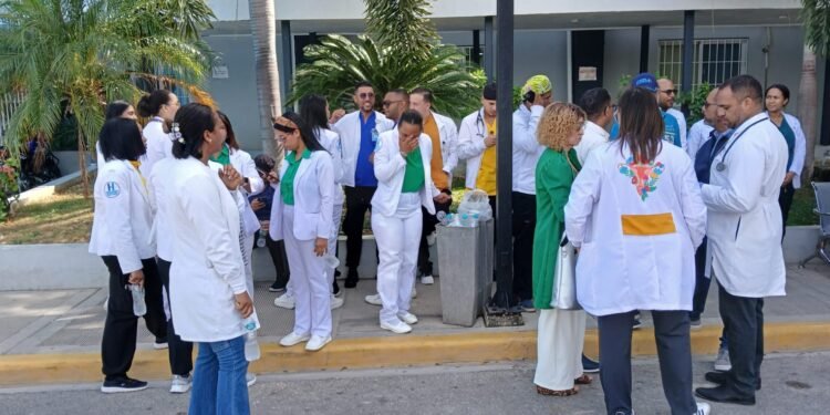 Médicos dominicanos cesan paro y reclaman cambios al CP