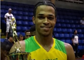 Muere baloncestista baleado en presunto atraco en San Carlos