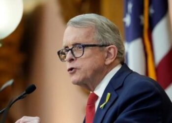 Gobernador de Ohio objeta la deportación masiva haitianos