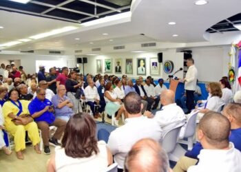 Presidente PRD propone alianza para desplazar PRM del poder
