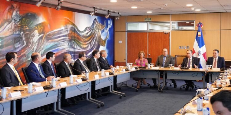 Destacan fortaleza del sistema finnanciero de la R. Dominicana