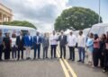 Abinader entrega 40 autobuses para estudiantes universitarios