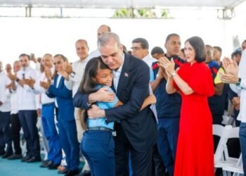 Más de 2 millones estudiantes inician año escolar 2026-2027