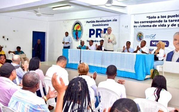 Miguel Vargas califica de «desastrosa» gestión de PRM y Luis Abinader