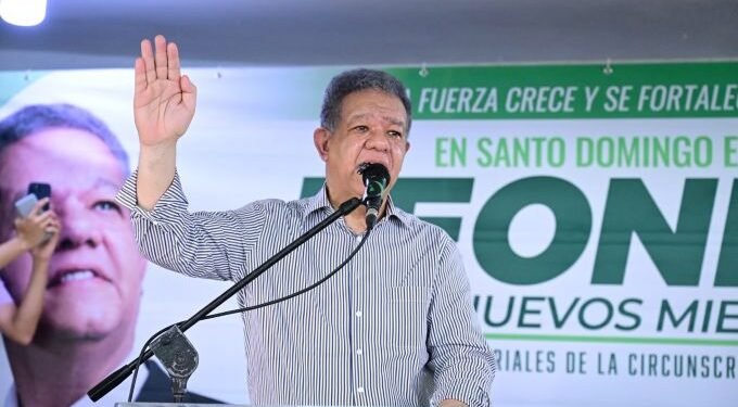 Dice SDE vive “tormenta” por apagones, falta agua y basura
