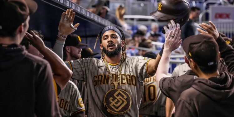 MLB aprueba venta Padres de San Diego por US$3,9 billones