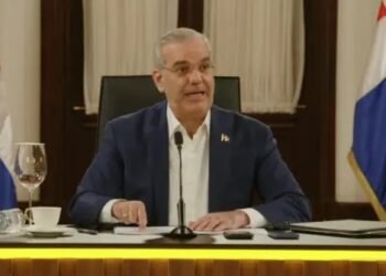 Abinader dice quien cometa un delito enfrentará penas severas