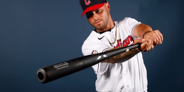 Tigres Licey anuncian receptor Bryan Lavastida como refuerzo