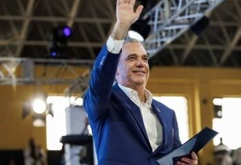 Abinader garantiza no buscará imponer un candidato en PRM