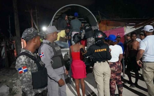 Migración RD dice que mantiene un amplio operativo de control