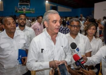 Abinader dice RD responderá con firmeza a bandas haitianas