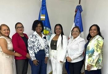 Dajabón celebra a dos enfermeras de la primera cohorte doctoral del país